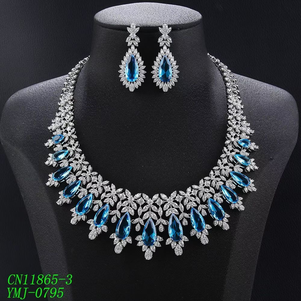 3-Piece Glamorous Tear-Drop Bridal Jewelry thumbnail 4