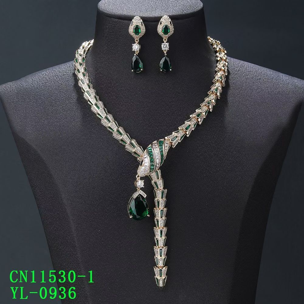 The Emerald-Tone Serpent CZ Lariat Necklace