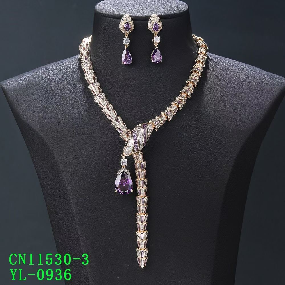 The Emerald-Tone Serpent CZ Lariat Necklace thumbnail 2