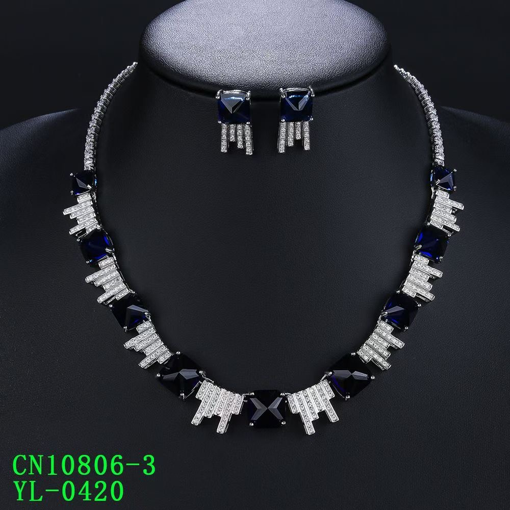 The Geometric Radiance Square CZ Statement Collar thumbnail 4