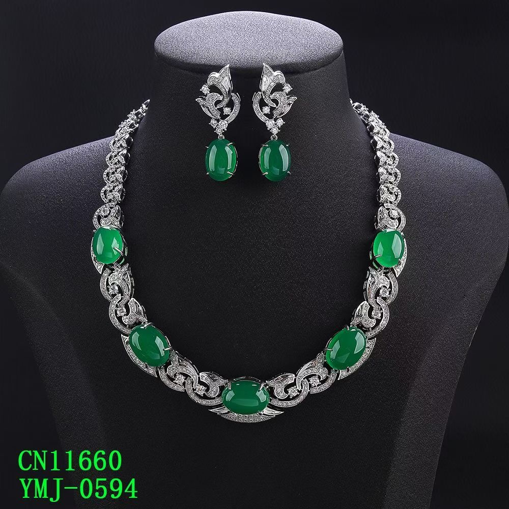 The Imperial Graduated Green Cabochon Statement Collar Set thumbnail 3