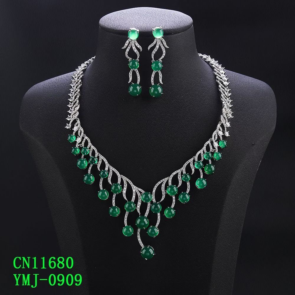 The Imperial Graduated Green Cabochon Statement Collar Set thumbnail 5