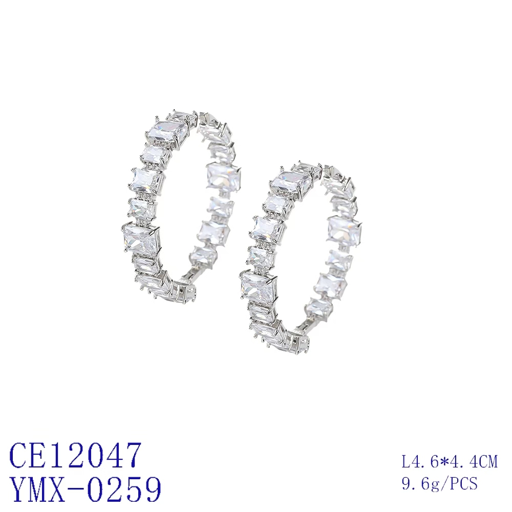 Geometric Hoop Earrings thumbnail 3