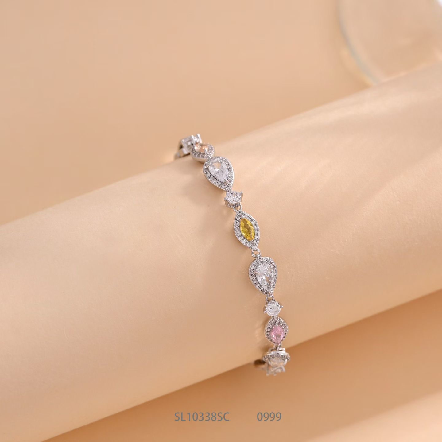 Eternal Teardrop Tennis Bracelet thumbnail 4