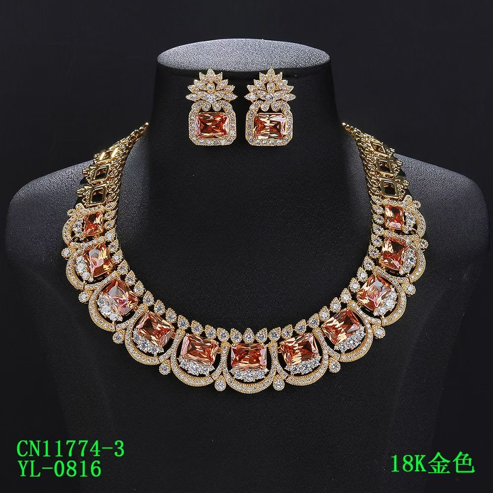 Regal Scallop Statement Jewelry Set thumbnail 4